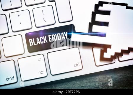 FOTOMONTAGE, Computergeschmack mit der Aufschrift Black Friday Stockfoto