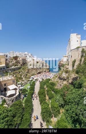 Blick vom Piazza Giuseppe Verdi, Polignano a Mare, Apulien, Italien, Europa Stockfoto