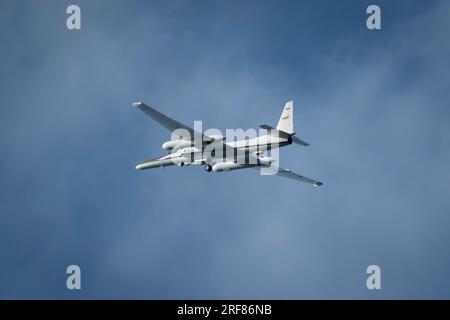 Tampa, Vereinigte Staaten Von Amerika. 31. Juli 2023. Tampa, Vereinigte Staaten von Amerika. 31. Juli 2023. Ein NASA er-2 Earth Resources Flugzeug vom Armstrong Flight Research Center verlässt die MacDill Air Force Base am 31. Juli 2023 in Tampa, Florida. Der er-2 erforscht terrestrische Gammablitze über dem Golf von Mexiko, Mittelamerika und der Karibik. Kredit: SRA Joshua Hastings/US Air Force Photo/Alamy Live News Stockfoto