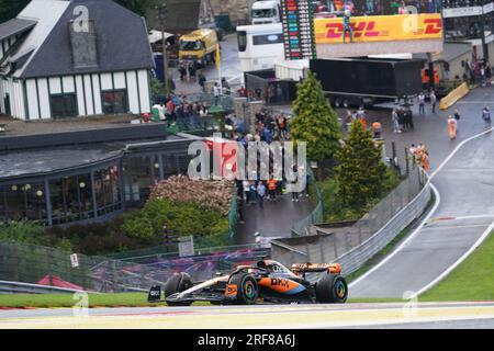 Oscar Piastri von Australien mit dem (81) McLaren F1 Team MCL60 Mercedes während der Formel 1 MSC Cruises Belgischer Grand Prix 2023 am 30. Juli 2023 in Francorchamps, Belgien. Kredit: Luca Rossini/E-Mage/Alamy Live News Stockfoto