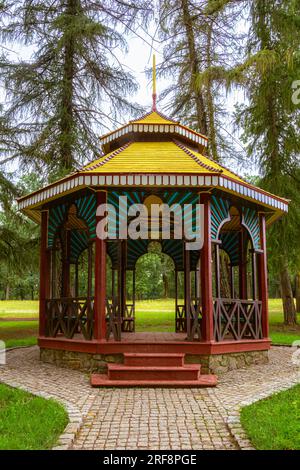 Uman. Sofievsky Park am Morgen. Arbor im orientalischen Stil. Stockfoto