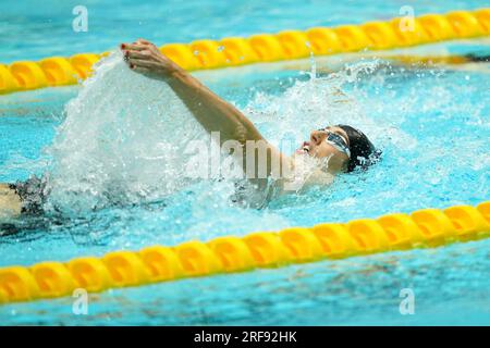 Bethany Firth aus Großbritannien im 100m-Backstroke-SB13 für Frauen am zweiten Tag der Para Swimming World Championships 2023 im Manchester Aquatics Centre, Manchester. Foto: Dienstag, 1. August 2023. Stockfoto