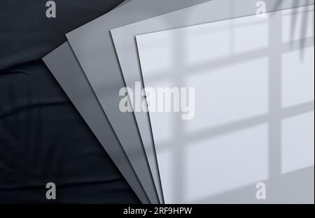 Illustration Logo Papiervorlage . Quadratisches Papiermodell mit realistischen Grautönen auf Holzhintergrund. Schattige tropische Pflanzen. Vorlage, Stockfoto