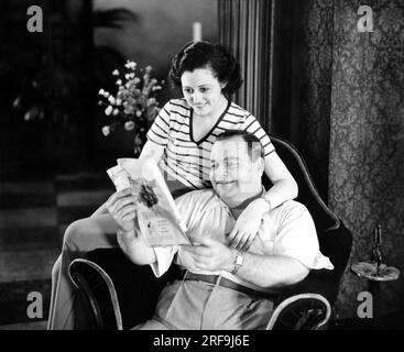 Vereinigte Staaten: 1931 Roscoe 'Fatty' Arbuckle mit seiner Braut, Addie McPhail. Stockfoto