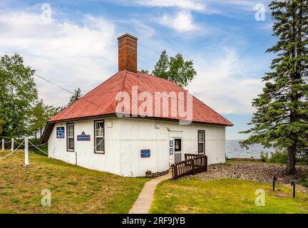 Maritime Museum im alten Nebelsignalgebäude am Eagle Harbor Lighthouse am Lake Superior an der Keweenaw Peninsule in Eagle Harbor Michigan USA Stockfoto