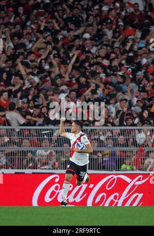 Buenos Aires, Argentinien. 01. Juli 2023. Pablo Solari von River Plater feiert das erste Tor seines Teams während des Spiels zwischen River Plate und Internacional für die erste Etappe der Copa CONMEBOL Libertadores 2023 in der Runde 16 im Monumental de Nunez Stadium in Buenos Aires, Argentinien am 01. Juli. Foto: Max Peixoto/DiaEsportivo/Alamy Live News Kredit: DiaEsportivo/Alamy Live News Stockfoto