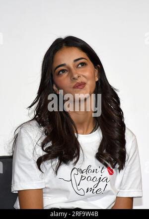 Mumbai, Indien. 01. Aug. 2023. Die Bollywood-Schauspielerin Ananya Panday ist bei der Veröffentlichung ihres neuen Films „Dream Girl 2“ in Mumbai zu sehen. Der Film wird am 25. August 2023 in den Theatern veröffentlicht. (Foto: Ashish Vaishnav/SOPA Images/Sipa USA) Guthaben: SIPA USA/Alamy Live News Stockfoto