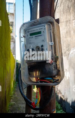 Juni 28. 2022, Uttarakhand Indien. Stromzähler für Haushalte in Dehradun City, Indien. Energieverbrauchskonzept. Stockfoto