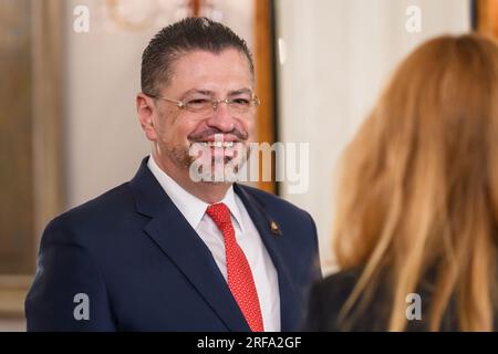 RIGA, LETTLAND. 20. Juli 2023 Der lettische Präsident Edgars Rinkevics trifft sich mit dem Präsidenten von Costa Rica, Rodrigo Chaves (auf Foto) Stockfoto