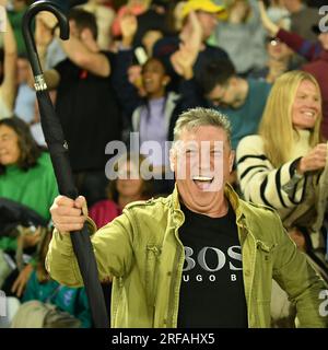 01. August 2023 - Trent Bridge Cricket Ground, Nottingham. Veranstaltung: The 100 Double Header (Herren und Frauen): Trent Rockets gegen Southern Brave. Titel: Fans Von Trent Rockets. Bild: Mark Dunn/Alamy Live News (Sport) Stockfoto