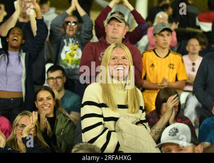 01. August 2023 - Trent Bridge Cricket Ground, Nottingham. Veranstaltung: The 100 Double Header (Herren und Frauen): Trent Rockets gegen Southern Brave. Titel: Fans Von Trent Rockets. Bild: Mark Dunn/Alamy Live News (Sport) Stockfoto