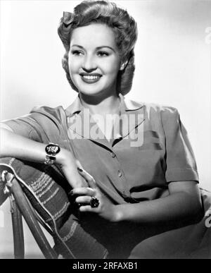 BETTY GRABLE Portrait war um 1942 für Twentieth Century Fox bekannt Stockfoto