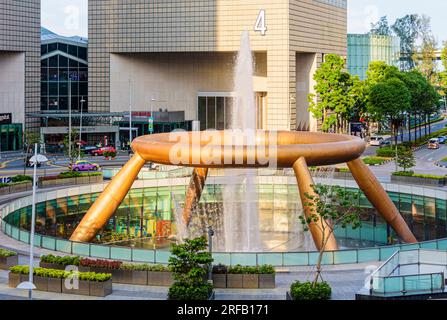 Der Brunnen des Reichtums im Einkaufszentrum Suntec City, Singapur Stockfoto