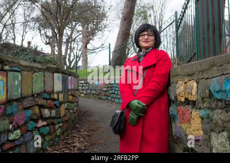 Portrait des Labour-Abgeordneten Thangam Debbonaire in Bristol, Großbritannien, wo sie Abgeordneter für Bristol West ist. Stockfoto