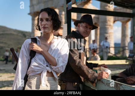 INDIANA JONES UND DAS ZIFFERBLATT DES SCHICKSALS (2023) PHOEBE WALLER-BRIDGE HARRISON FORD JAMES MANGOLD (DIR) WALT DISNEY STUDIOS FILM-/MOVIESTORE-SAMMLUNG Stockfoto