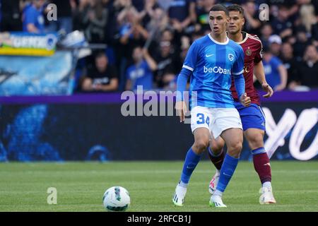 Genk, Belgien. 02. Aug. 2023. GENK, BELGIEN - AUGUST 2: Bilal El Khannouss von KRC Genk schaut während des UEFA Champions League-Spiels zwischen KRC Genk und Servette FC in der Cegeka Arena am 2. August 2023 in Genk, Belgien (Foto von Jeroen Meuwsen/Orange Pictures) Credit: Orange Pics BV/Alamy Live News Stockfoto