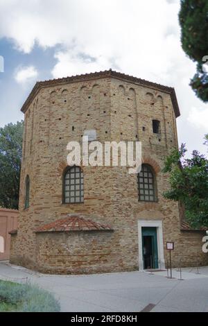 Antike arianischen Baptisterium an über d'ariani in Ravenna, Italien Stockfoto