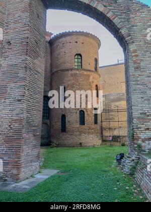 Arian Baptistry Deckenmosaik in der Via d'ariani in Ravenna, Italien Stockfoto