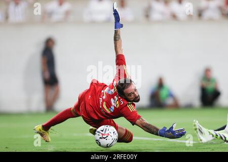 Orlando, Florida, USA. 2. Aug. 2023. Juventus Torwart CARLO PINSOGLIO (23) verpasst einen Block während der zweiten Hälfte der Florida Cup Series Soccer Champions Tour Juventus vs Real Madrid Fußballspiel im Camping World Stadium in Orlando, FL am 2. August 2023. (Kreditbild: © Cory Knowlton/ZUMA Press Wire) NUR REDAKTIONELLE VERWENDUNG! Nicht für den kommerziellen GEBRAUCH! Stockfoto