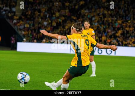 Suncorp Stadion, Brisbane - Juli 27 2023: Caitlin Foord schießt bei der Frauenweltmeisterschaft 2023 gegen Nigeria Stockfoto