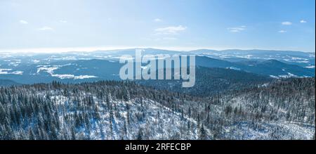 Das Skilanglaufzentrum Bretterschachten im Bayerischen Wald in der Nähe des Great Arber von oben Stockfoto