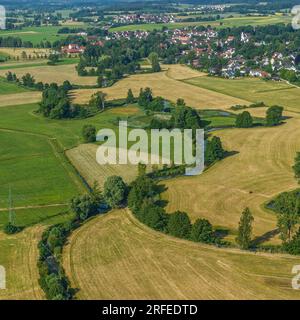 Blick auf das Schmuttertal bei Neusäß im Großraum Augsburg aus der Vogelperspektive Stockfoto