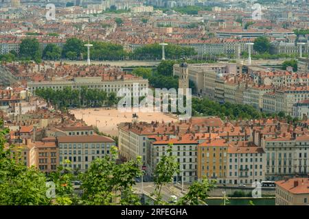 Panoramablick auf den großen Platz Bellevue, im Zentrum von Lyon Stockfoto