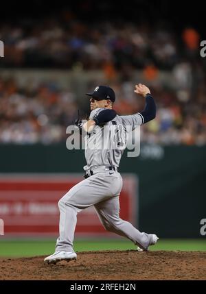 New York Yankees’ Pitcher Ian Hamilton (71) ersetzt Clarke Schmidt am Fuß des sechsten Inning am 29. Juli 2023 im Oriole Park at Camden Yards in Baltimore MD. (Alyssa Howell/Image of Sport) Stockfoto