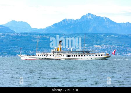 La Suisse (Belle Epoque) Paddeldampfer auf Lac Leman (Genfer See), Lausanne, Kanton Vaud, Schweiz Stockfoto