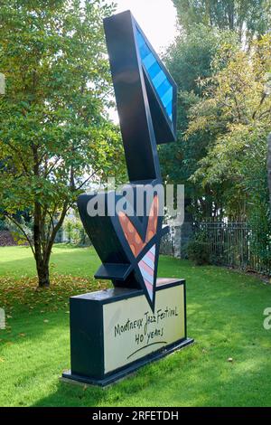 Schweiz, Kanton Vaud, Montreux, die Kais am Ufer des Genfer Sees, Montreux Jazz Festival 40 Jahre Skulptur von Romero Britto Stockfoto