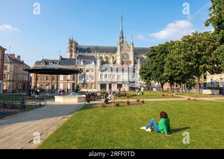 Frankreich, Picardie, Amiens, Jules Bocquet Square, Notre Dame Kathedrale von Amiens, als Weltkulturerbe der UNESCO Stockfoto