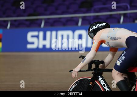 Glasgow, Großbritannien. 02. Aug. 2023. GLASGOW, SCHOTTLAND - AUGUST 2 2023: Kyra Lamberik der Niederlande während des Women Elite Team Sprint am 1. Tag der UCI Cycling World Championships 96. in Glasgow, Schottland, am 2. August 2023. (Foto: Tim Buitenhuis/BSR Agency) Kredit: BSR Agency/Alamy Live News Stockfoto