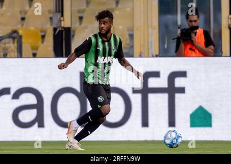 Parma, Italien. 2. August 2023: Kevin Miranda (Sassuolo) während des italienischen Freundschaftsspiels „Serie A“ zwischen Parma 1-0 Sassuolo im Ennio Tardini Stadion am 2. August 2023 in Parma, Italien. Kredit: Maurizio Borsari/AFLO/Alamy Live News Stockfoto