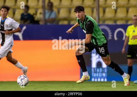 Parma, Italien. 2. August 2023: Kevin Miranda (Sassuolo) während des italienischen Freundschaftsspiels „Serie A“ zwischen Parma 1-0 Sassuolo im Ennio Tardini Stadion am 2. August 2023 in Parma, Italien. Kredit: Maurizio Borsari/AFLO/Alamy Live News Stockfoto