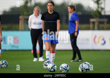 TUBIZE, BELGIEN - JULI 21: Hanna Huizenga aus den Niederlanden U19 vor der UEFA Women's European under-19 Championship 2022/23 Group Ein Spiel zwischen Österreich und den Niederlanden im RBFA Academy Stadium am 21. Juli 2023 in Tubize, Belgien. (Foto von Orange Pictures) Stockfoto