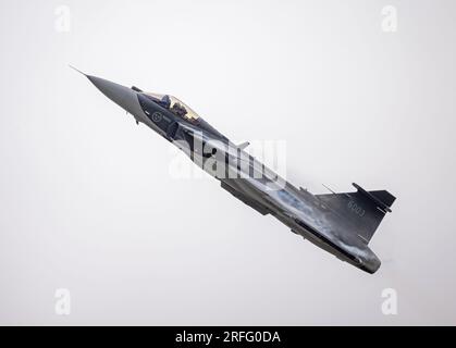 SAAB JAS 39E Gripen während der Ausstellung bei der Royal International Air Tattoo 2023 Stockfoto