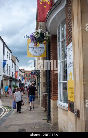 Mercy In Action Charity Shop, Wallingford Stockfoto