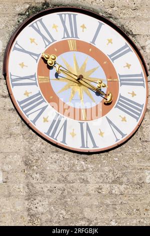 Salzburg, Salzburg, Österreich. 20. September 2014. Alte Uhr mit römischen Zahlen Stockfoto
