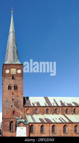Aarhus Domkirke - Aarhus-Dom-Kirche - Dänemark. Die Höchste Und Längste Kirche In Dänemark. 27. vom Juli 2012 Stockfoto