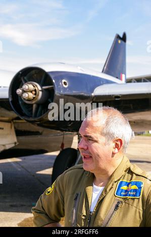 English Electric Canberra B2/6 Classic Jet Plane WK163, G-BVWC, IWM Duxford, Großbritannien. Pilot Andy Rake, RAF, vor dem Ausstellungsflug Stockfoto