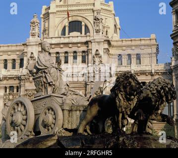 Spanien. Madrid. Cybele-Palast. Statue der Göttin Cybele. Stockfoto