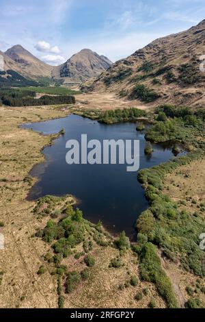 lochan urr in glen etive schottland mit Blick nach Norden, Hochsicht, vertikales Panorama, keine Menschen Stockfoto