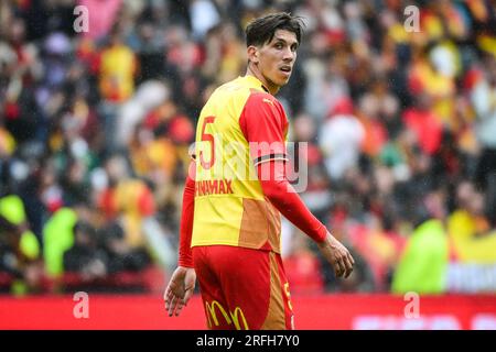 Linse, Frankreich. 02. Aug. 2023. Stijn SPIERINGS of Lens während des saisonfreundlichen Fußballspiels zwischen RC Lens und dem Turin FC am 2. August 2023 im Bollaert-Delelis-Stadion in Lens, Frankreich – Photo Matthieu Mirville/DPPI Credit: DPPI Media/Alamy Live News Stockfoto