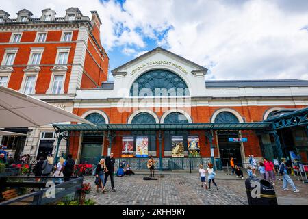 Das London Transport Museum, eine beliebte Touristenattraktion in Covent Garden im Londoner West End, WC2 Stockfoto