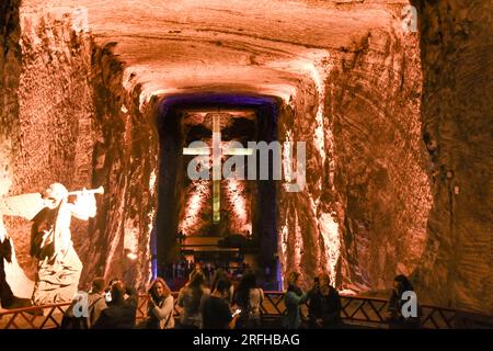 Kolumbien 03-08-2023-La Catedral de la Sal es un recinto construido en el interior de las minas de Sal de Zipaquirá, en el dep Stockfoto