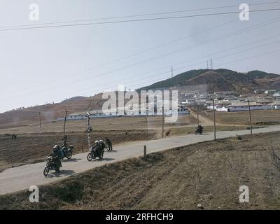 Nordkoreanische Dorfstraßenszene Stockfoto