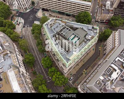 Strand Aldwych die Fußgängerzone von Strand, Einem großen neuen öffentlichen Raum für London Stockfoto