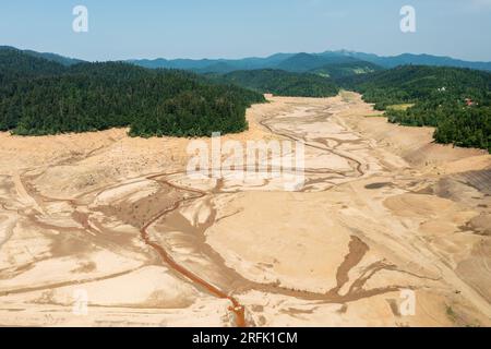 Luftaufnahme des trockenen Sees Lokvarsko in Gorski kotar, Kroatien Stockfoto