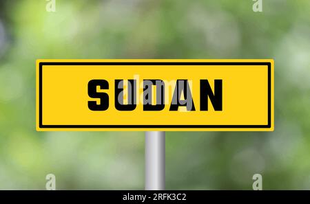 Sudanesisches Straßenschild auf unscharfem Hintergrund Stockfoto