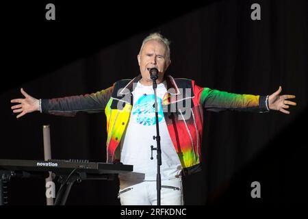 Toronto, Kanada. 01. Aug. 2023. Der britische Musiker, Sänger und Songwriter Howard Jones tritt auf der Budweiser-Bühne auf. (Foto: Angel Marchini/SOPA Images/Sipa USA) Guthaben: SIPA USA/Alamy Live News Stockfoto